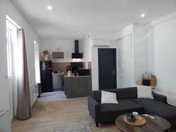 F2 meublé 39 m² RC + parking